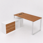 Vyra Series – Executive Desk